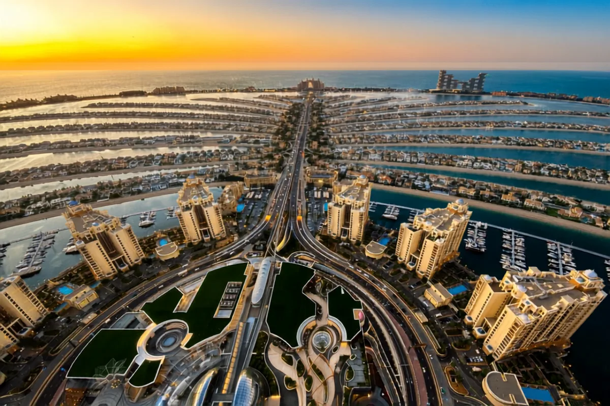 Aerial view of Palm Jumeirah and Dubai’s surrounding coastline.